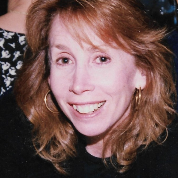 Meet your Posher, Wen☮️ - Picture 2 of 2